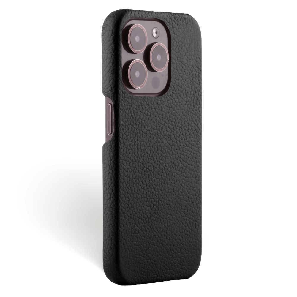 Iphone 15 Pro Max Case   Calf Leather   Signature   Black   No Metalware   Versailles   Tilt Iphone 15 Pro Max Case   Calf Leather   Signature   Black   No Metalware   Versailles   Tilt